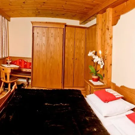Gaestehaus Hochtirol Homestay